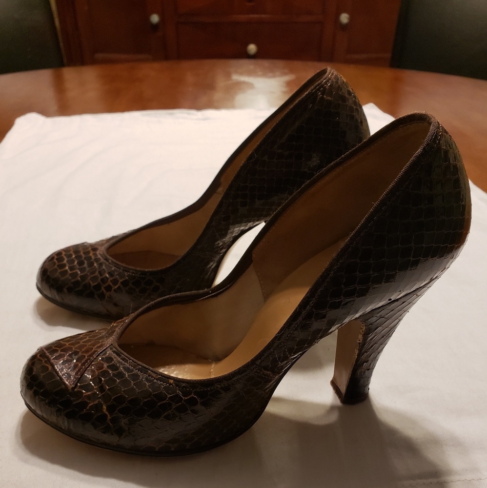 1940's Vintage Heels Genuine Cobra Handmade USA 6